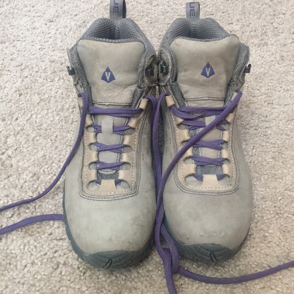 Vasque Talus waterproof hiking boots